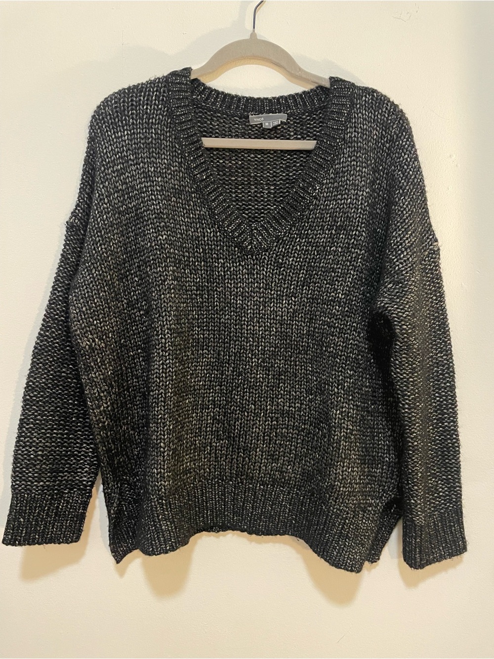 Vince Wool Silk Marled Chunky Knit V-Neck Sweater Black Gray Size M